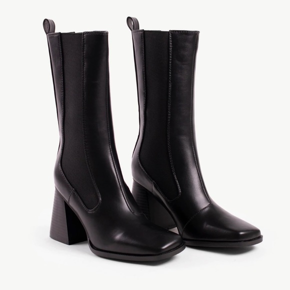 Raid React Square Toe Chelsea Boot 